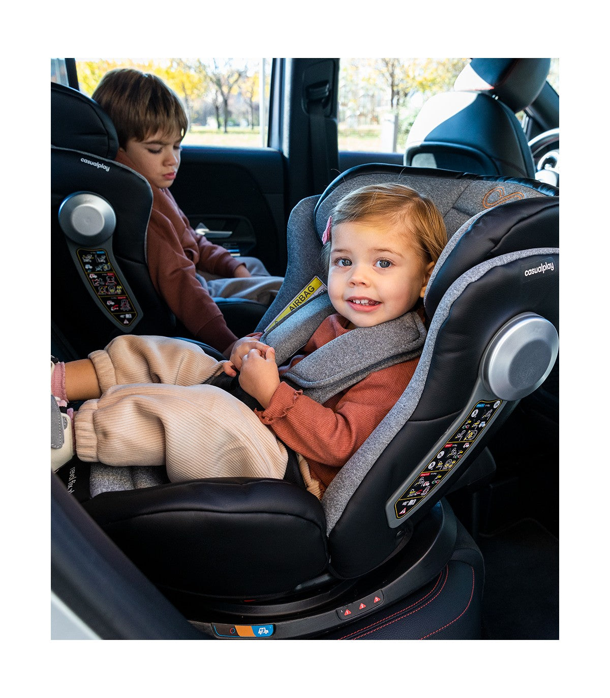 Seggiolino Auto Revol Fix XL - I-Size 0-12 anni